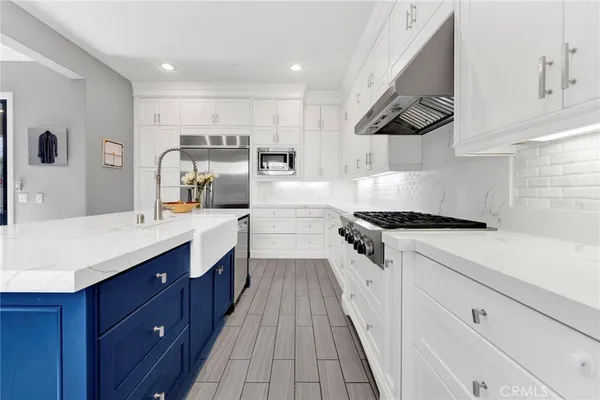 $2,098,000 | 17 Tigerlily, Lake Forest, CA 92630