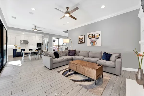 $2,098,000 | 17 Tigerlily, Lake Forest, CA 92630