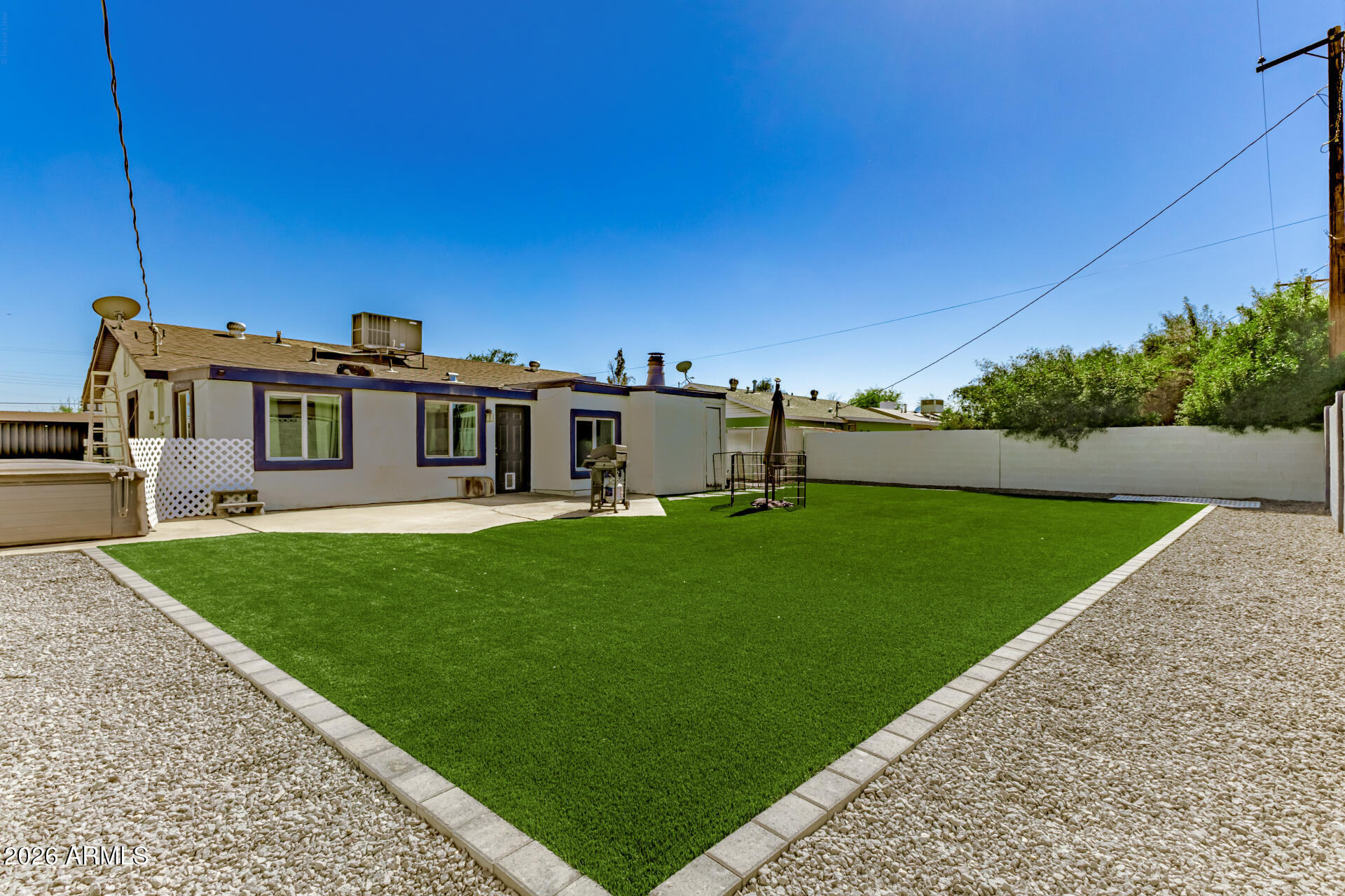 6952 West Wolf Street Phoenix, AZ 85033 - Photo 1 of 25 25 Wolf