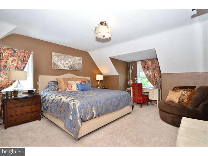 235 Hawthorne Road Morton, PA 19070 - Photo 14 of 24