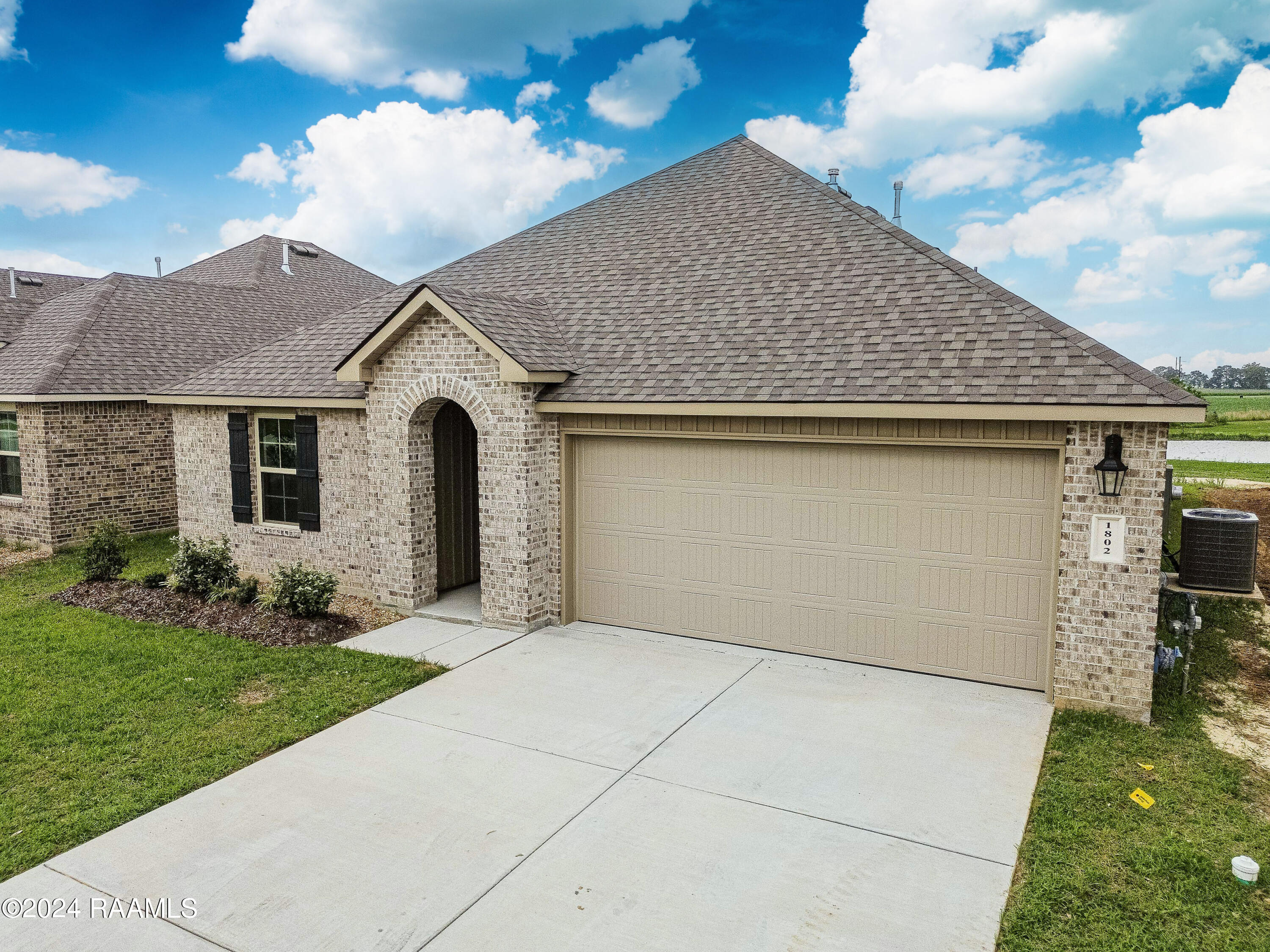 1802 Saddle Back Ridge New Iberia, LA 70560 - Photo 4 of 27 1802