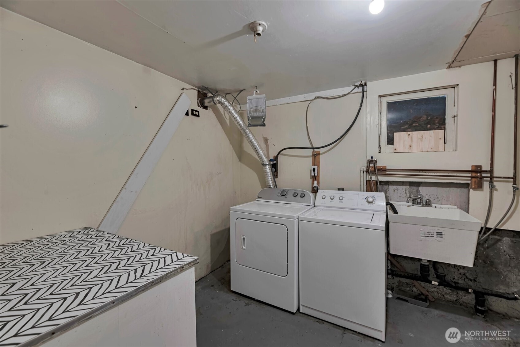 715 West Howe Street Seattle, WA 98119 - Photo 17 of 25 Gallery Image 17