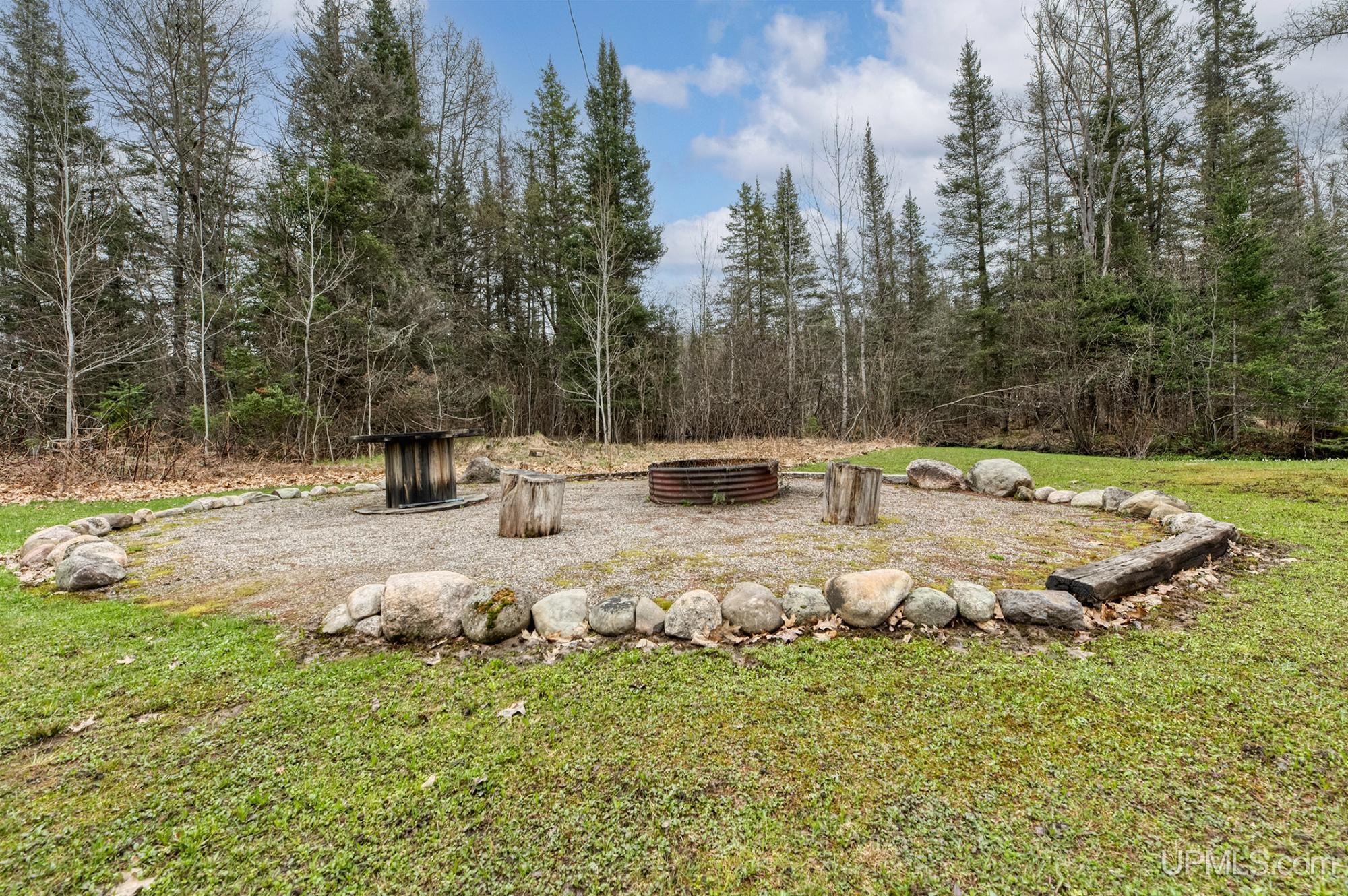 11624 Delbert Drive Long Lake, WI 54542 - Photo 5 of 36