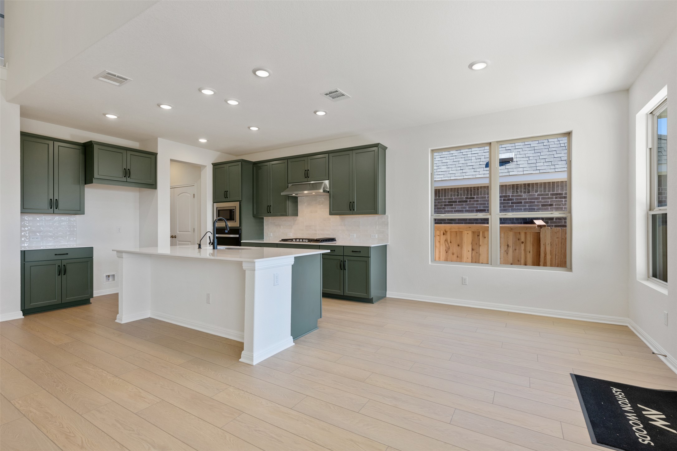 537 Redding Way Georgetown, TX 78633 - Photo 12 of 40 Photos are representative images and renderings for illustrative purposes only. Actual structural options and design images of the home may vary.