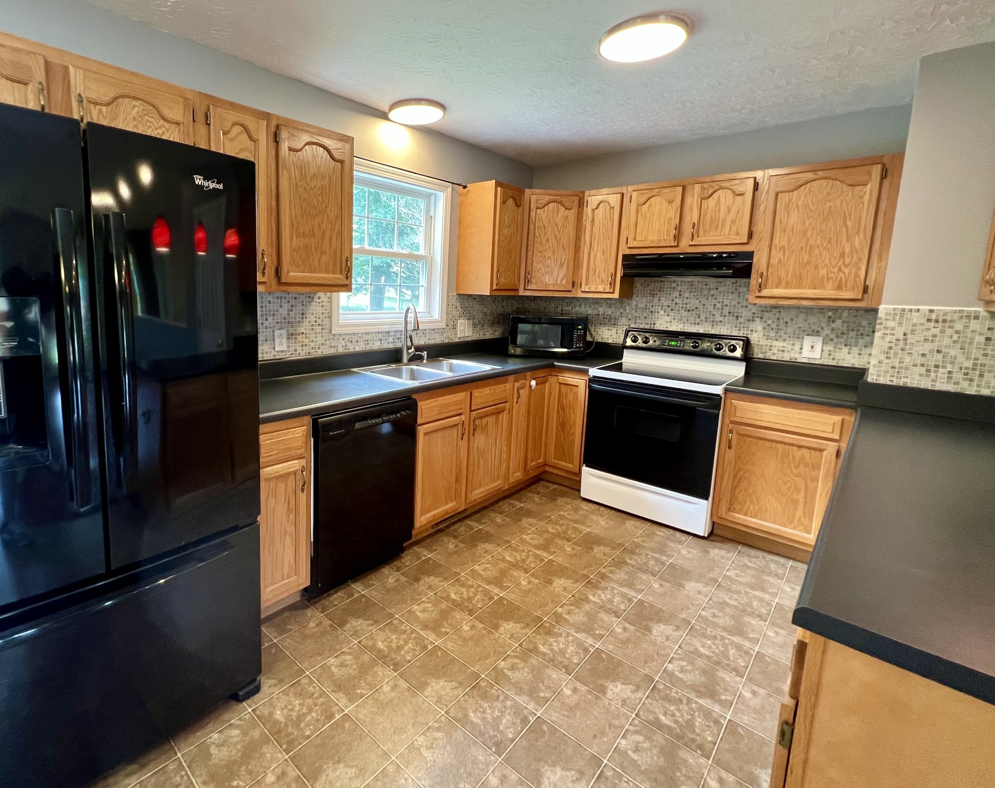 1035 Heatherwood Road Pleasant View, TN 37146 - Photo 6 of 21 Gallery Image 6
