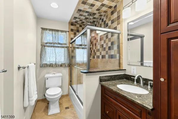 $979,000 | 42 Arden Court, Berkeley Heights, NJ 07922