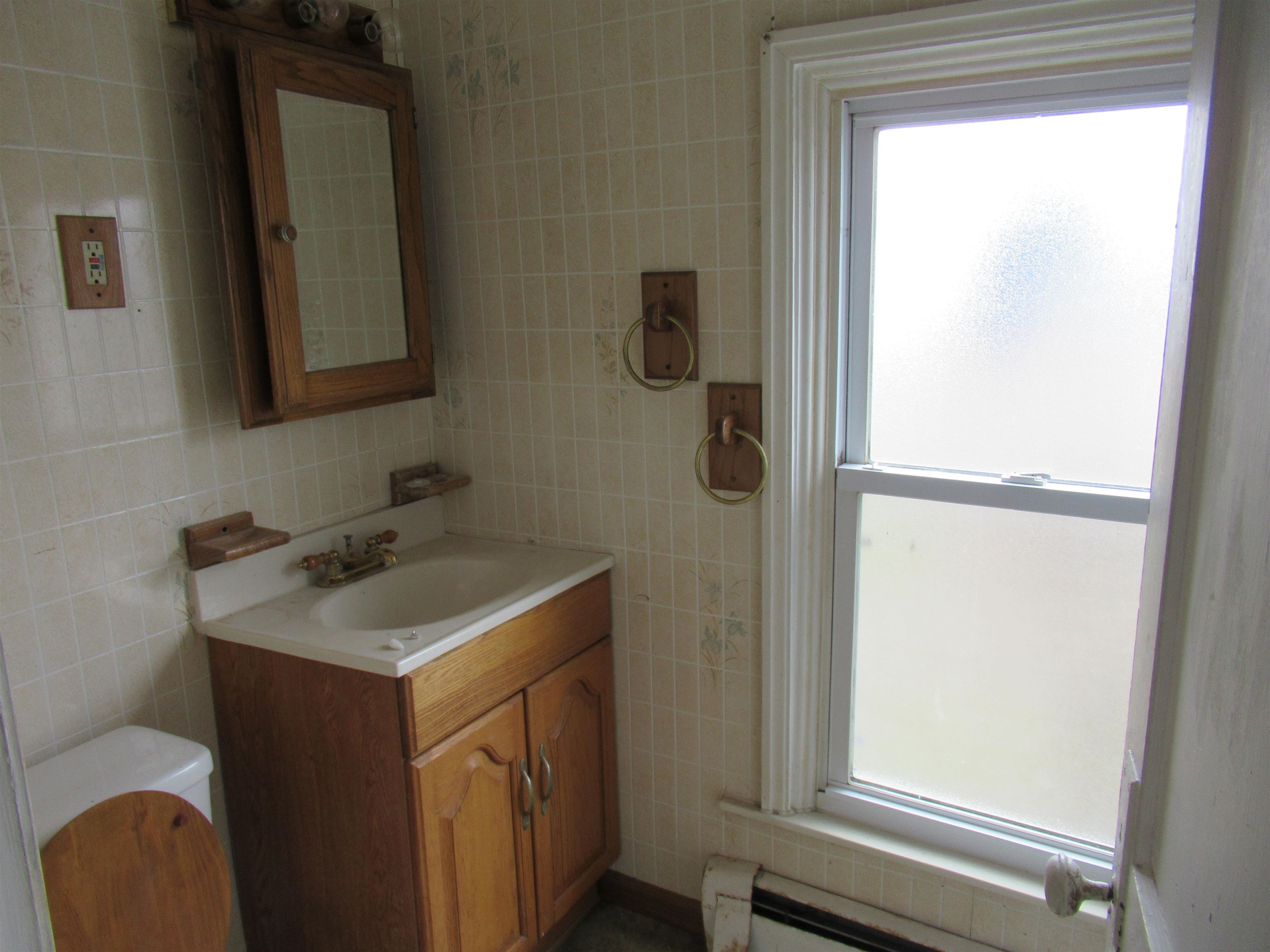 11404 West Mount Morris Road Flushing, MI 48433 - Photo 24 of 33 50104999-23.JPG