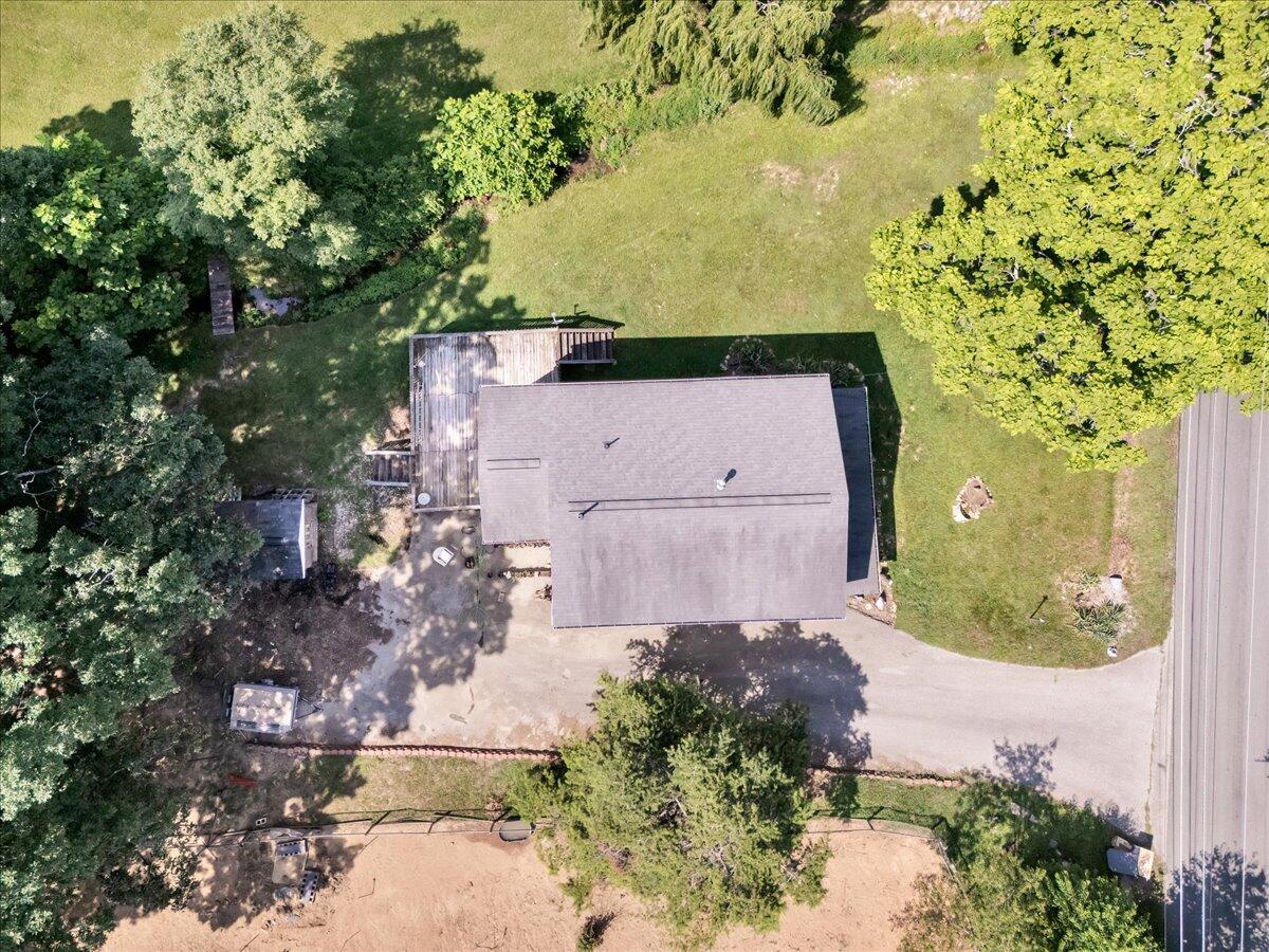 4090 Rockingham Boulevard Roanoke, VA 24014 - Photo 24 of 32 an aerial view of a house with a yard