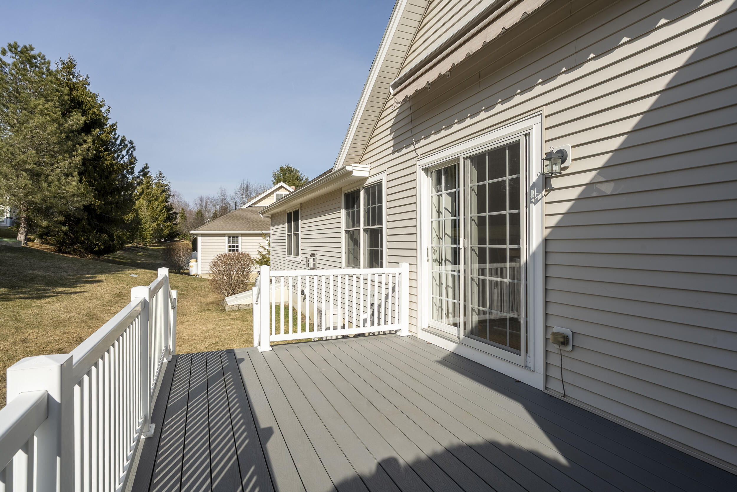 67 Brydon Way, Unit 70 Westbrook, ME 04092 - Photo 24 of 25 45_67brydon-2