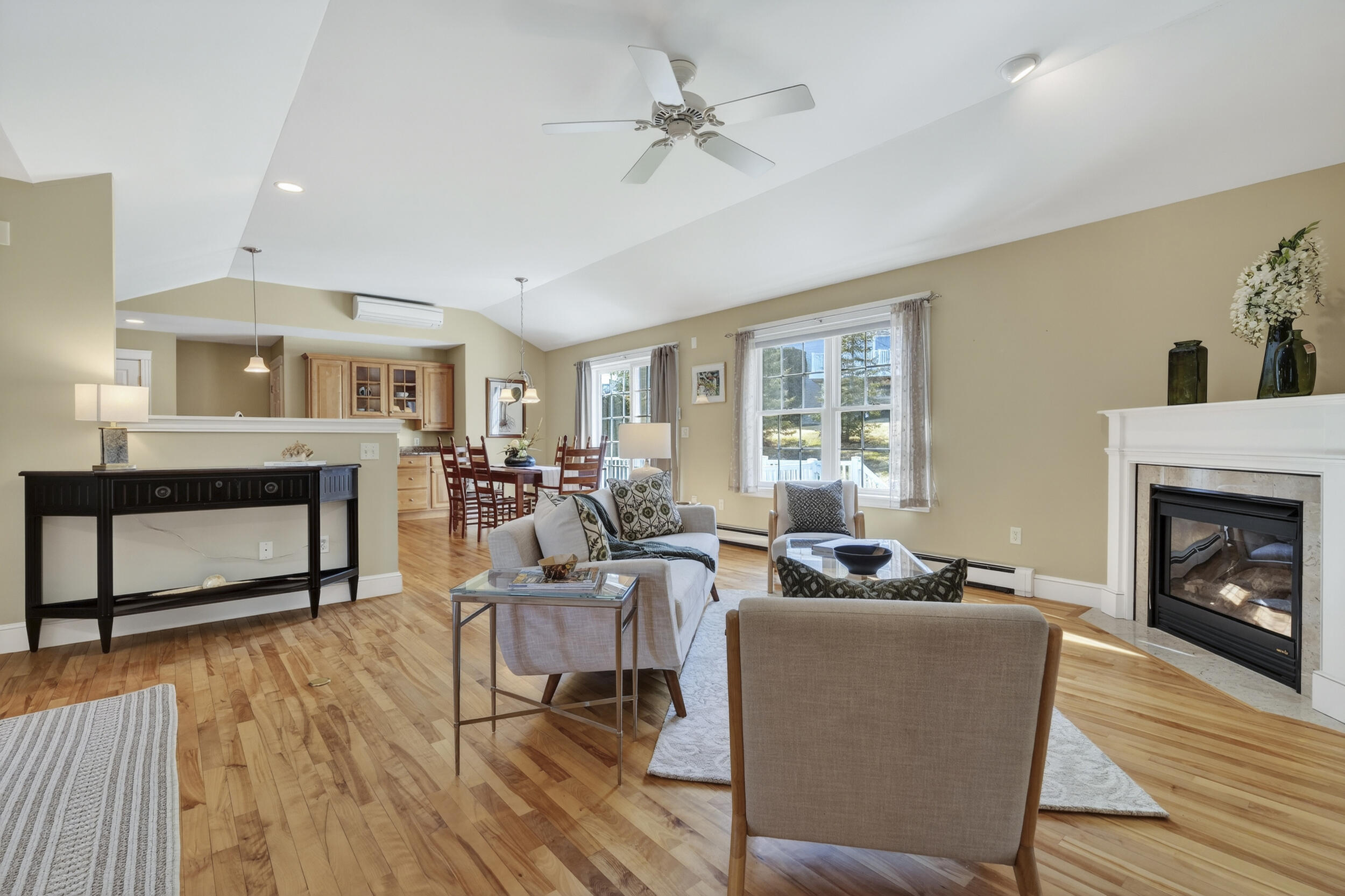 67 Brydon Way, Unit 70 Westbrook, ME 04092 - Photo 3 of 25 21_67brydon-24