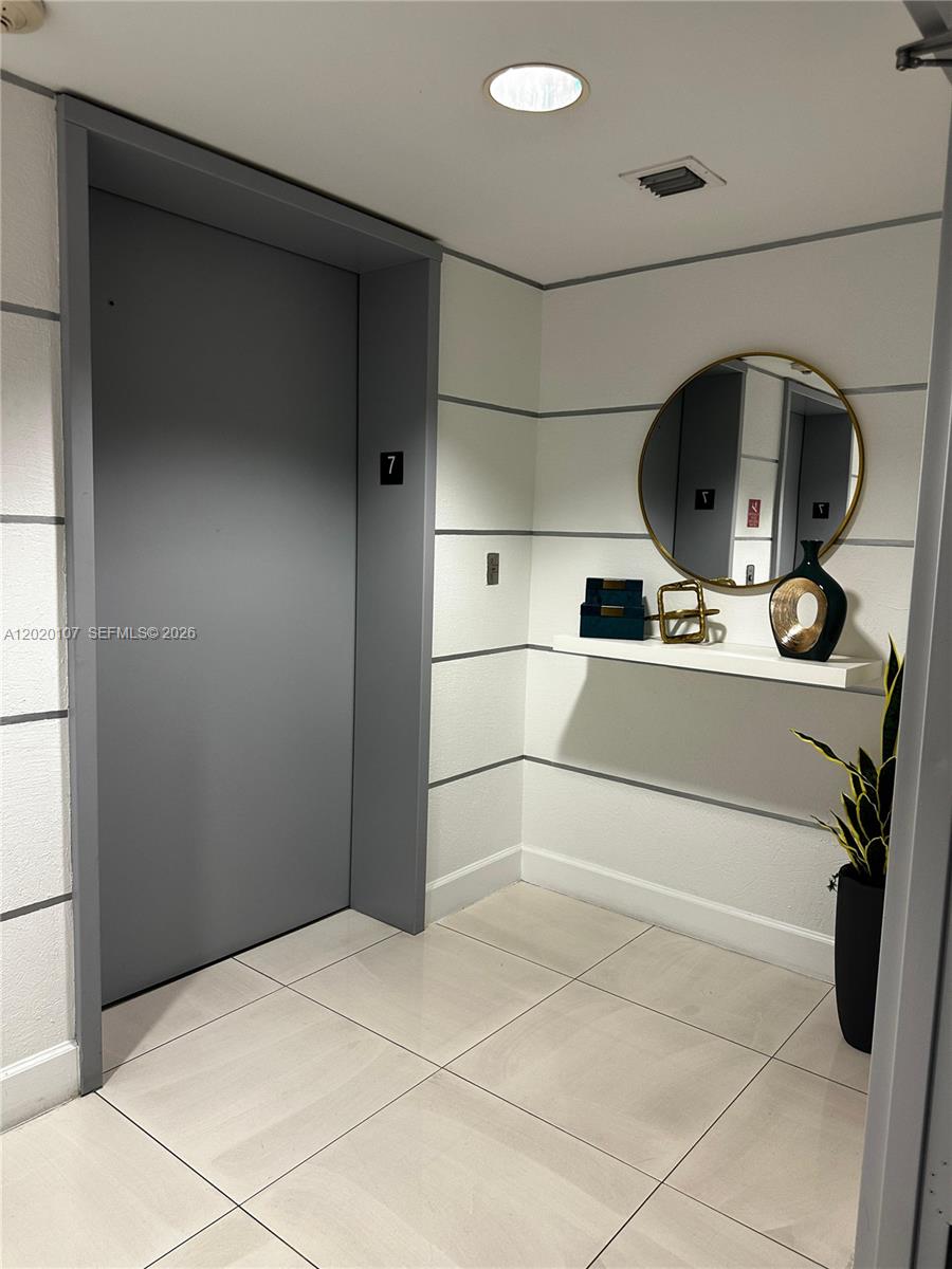 1723 Southwest 2nd Avenue, Unit 704 Miami, FL 33129 - Photo 14 of 28