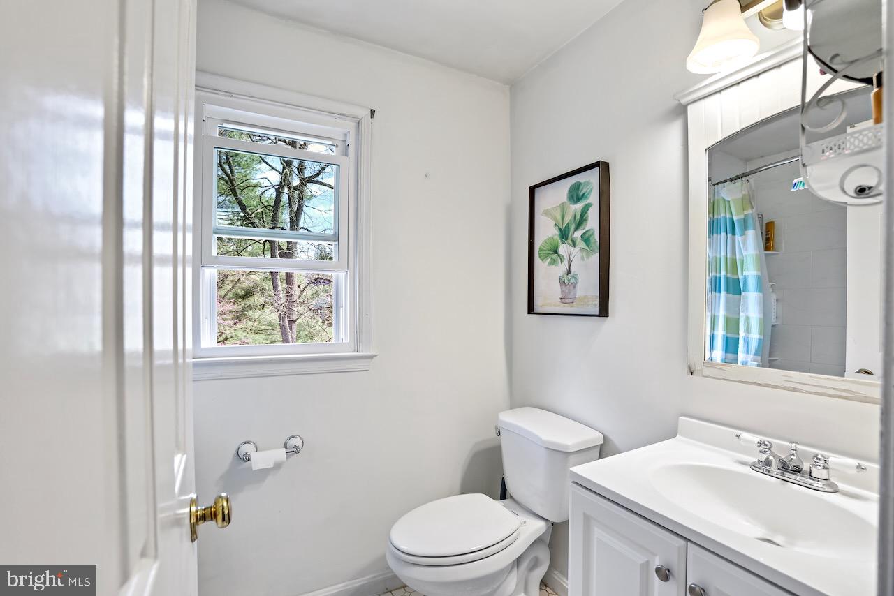 20371 Cockerill Road Purcellville, VA 20132 - Photo 11 of 41