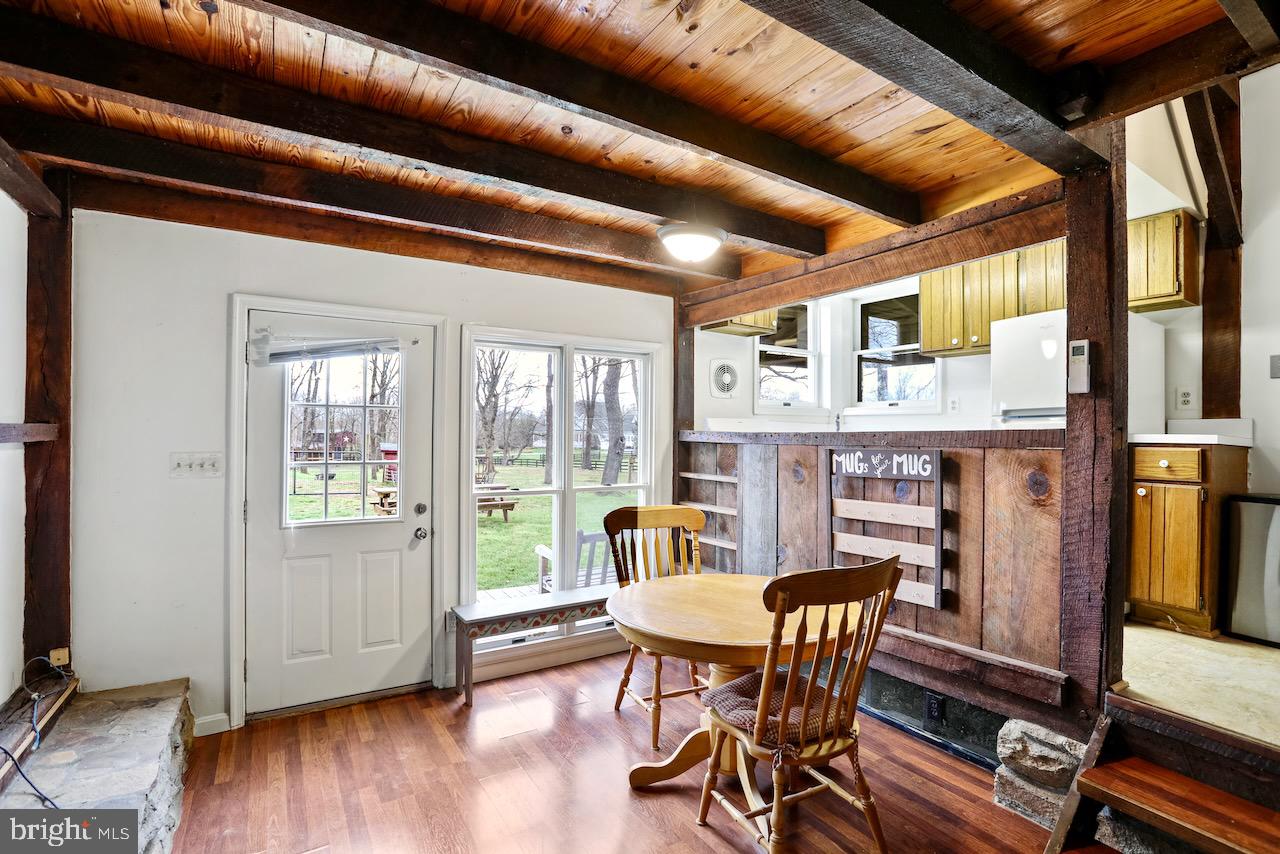 20371 Cockerill Road Purcellville, VA 20132 - Photo 17 of 41