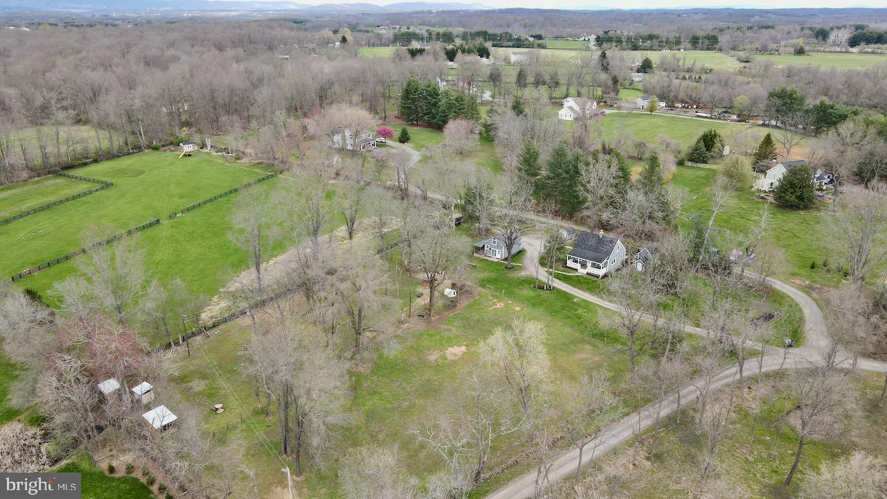 20371 Cockerill Road Purcellville, VA 20132 - Photo 38 of 41