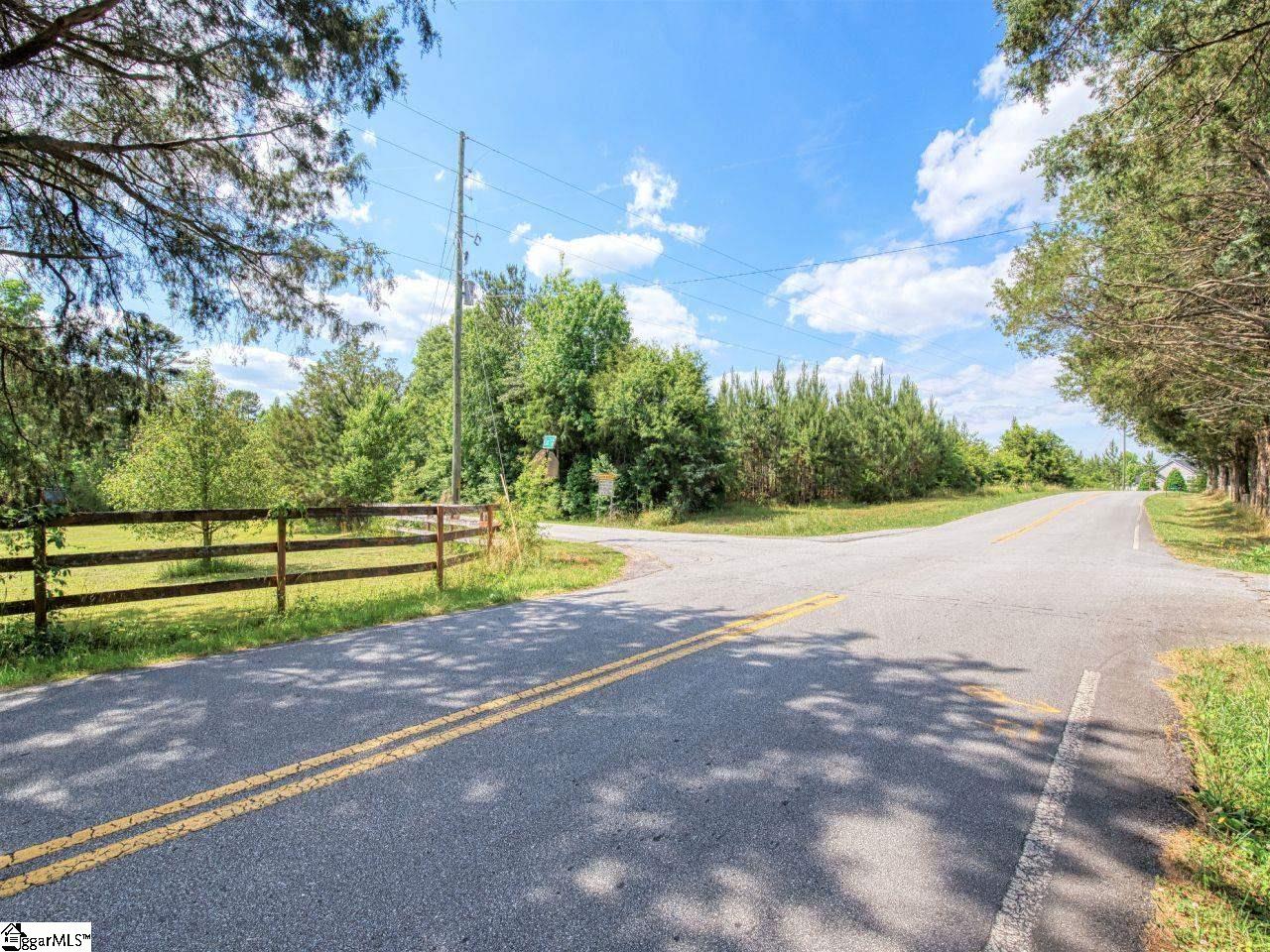 Cox Drive Pelzer, SC 29669 - Photo 1 of 4 Gallery Image 1