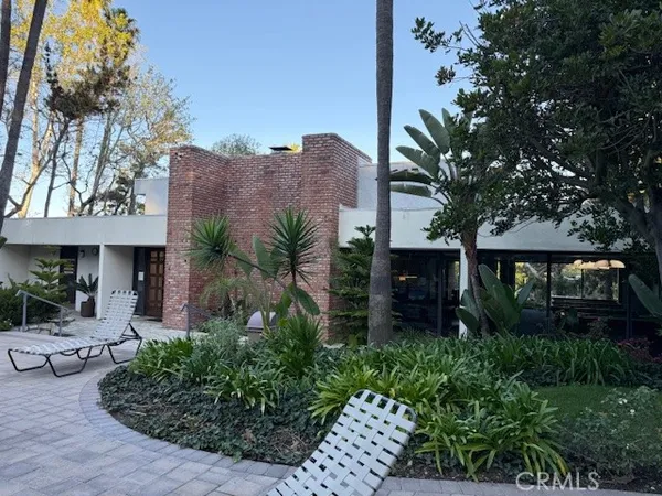 $2,250 | 3602 West Estates Lane, Unit 319, Rolling Hills Estates, CA 90274