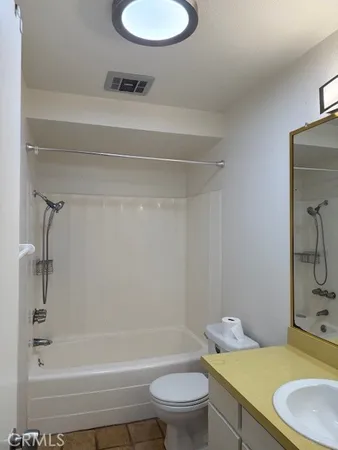 $2,250 | 3602 West Estates Lane, Unit 319, Rolling Hills Estates, CA 90274