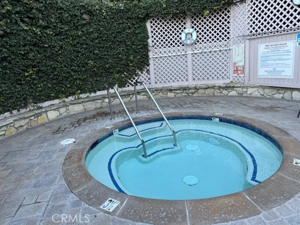 $2,250 | 3602 West Estates Lane, Unit 319, Rolling Hills Estates, CA 90274