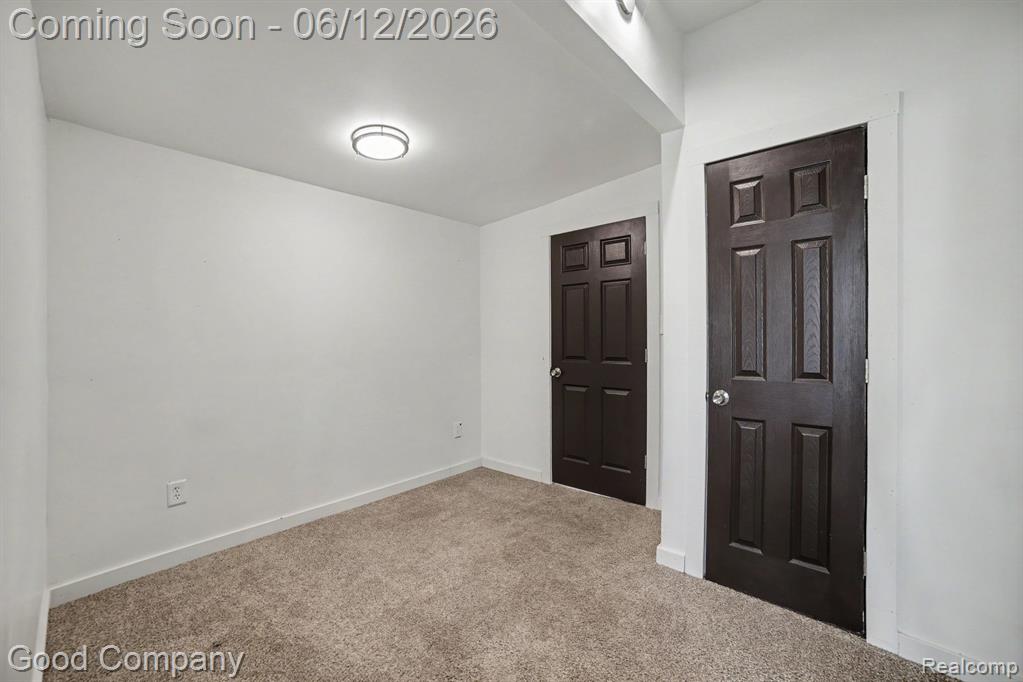 701 11th Street Bay City, MI 48708 - Photo 11 of 25