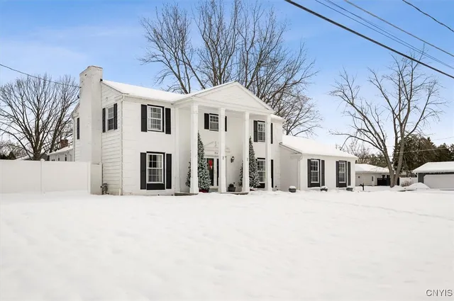 $485,000 | 7816 Elwill Road, Cicero, NY 13039