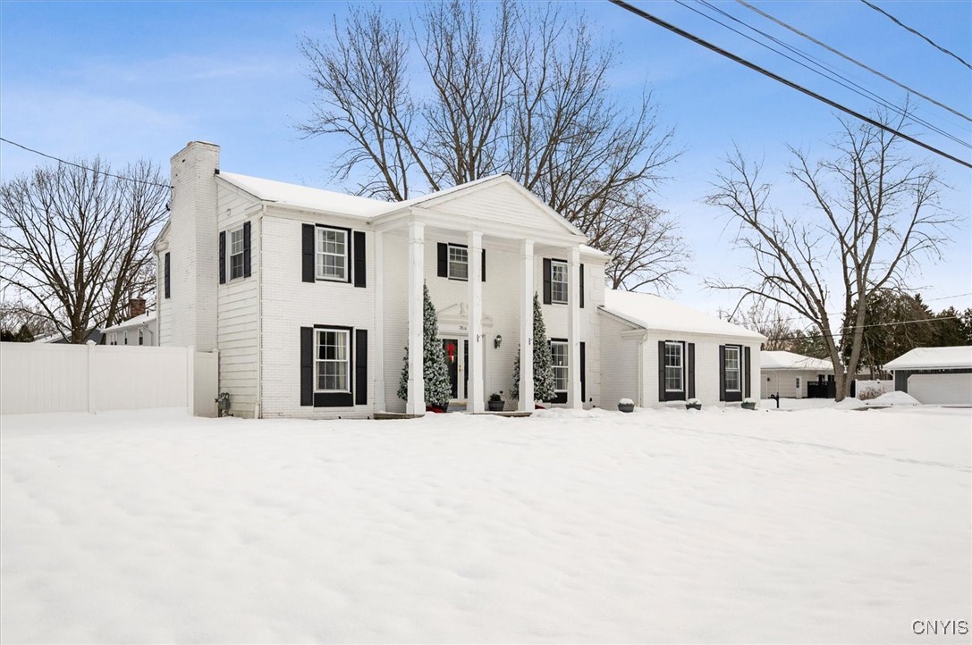 7816 Elwill Road Cicero, NY 13039 - Photo 2 of 47