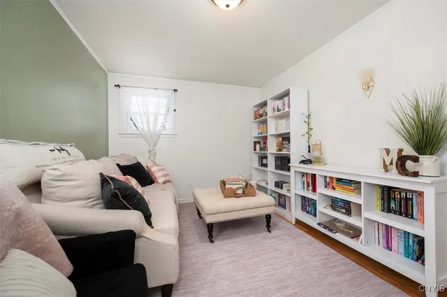 $485,000 | 7816 Elwill Road, Cicero, NY 13039