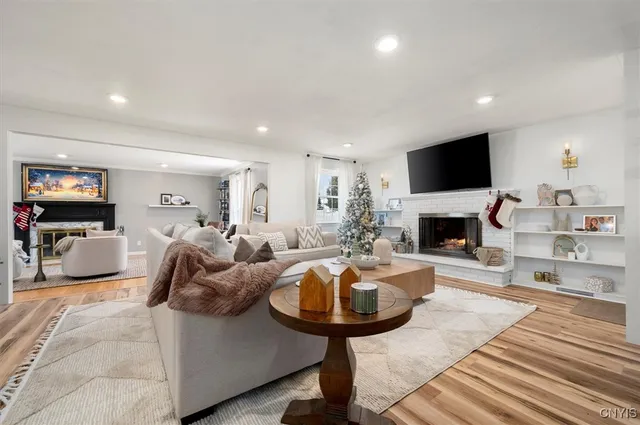 $485,000 | 7816 Elwill Road, Cicero, NY 13039