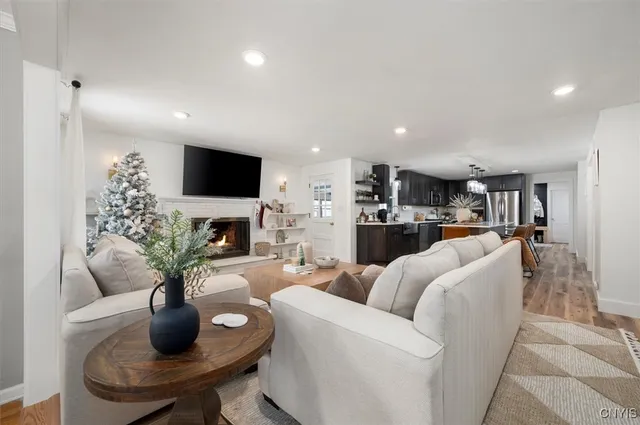 $485,000 | 7816 Elwill Road, Cicero, NY 13039