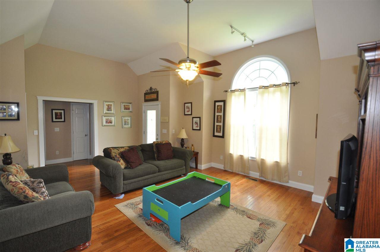 1338 Deans Ferry Road Warrior, AL 35180 - Photo 18 of 44