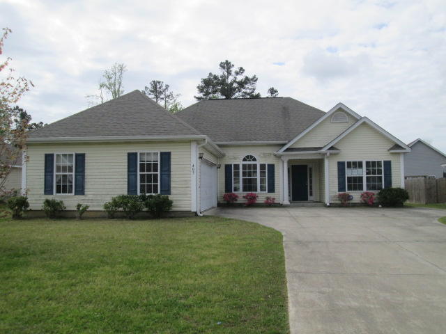 403 Black Horse Road Moncks Corner, SC 29461 - Photo 1 of 10 903