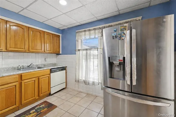 $949,999 | 87-47 139th Street | Briarwood