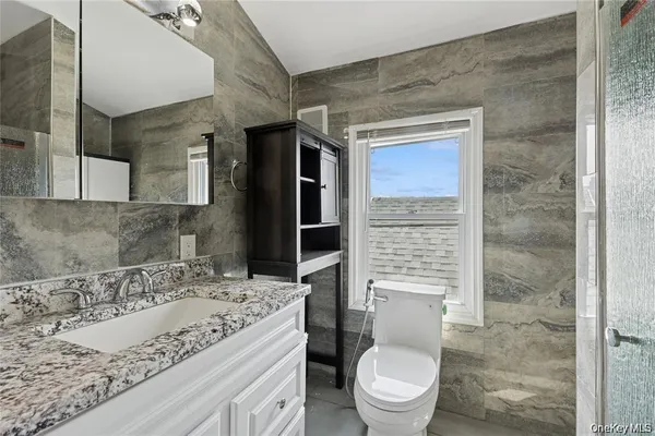 $949,999 | 87-47 139th Street | Briarwood
