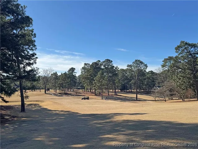 $365,000 | 10 Pine Tree Road, Pinehurst, NC 28374