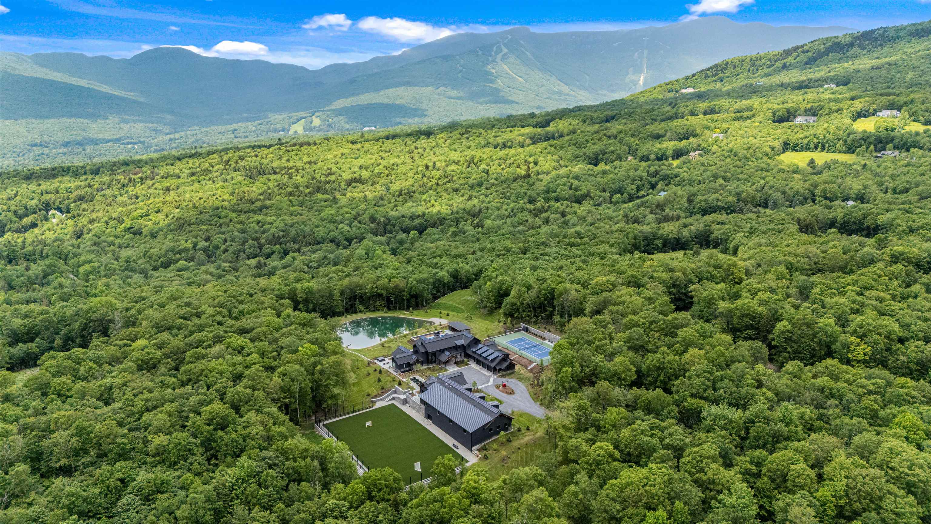 1084 Wade Pasture Road Stowe, VT 05672 - Photo 15 of 60