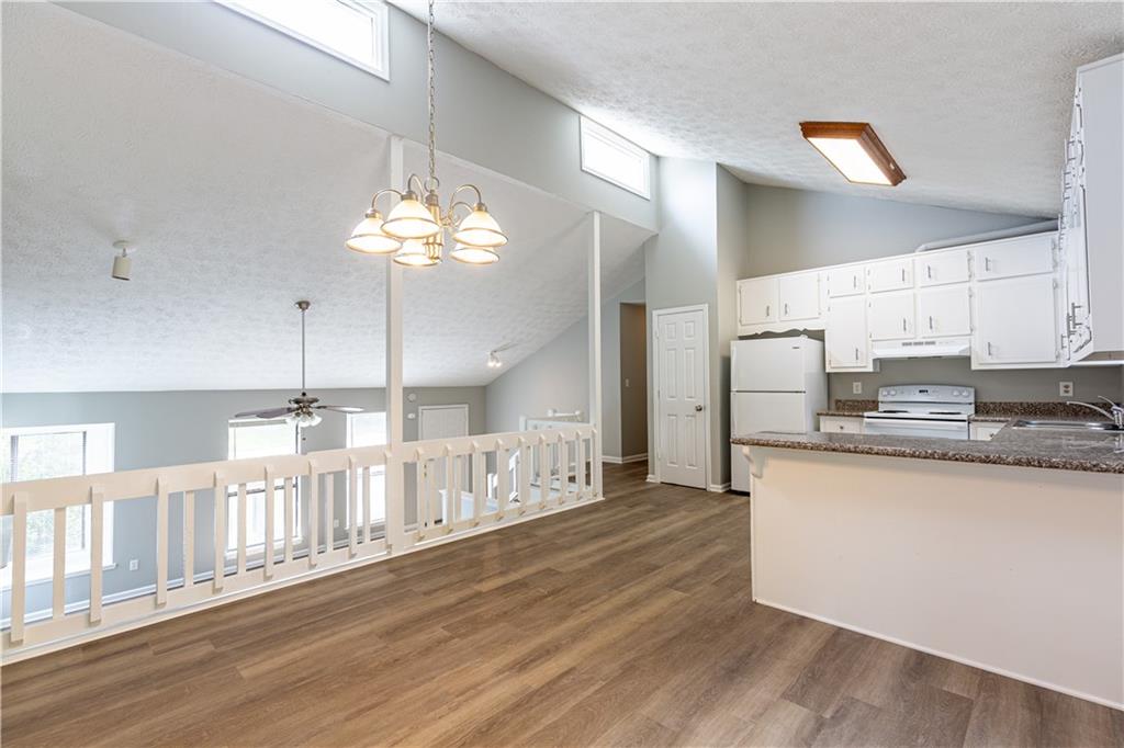 409 Arnold Road Lawrenceville, GA 30044 - Photo 10 of 40