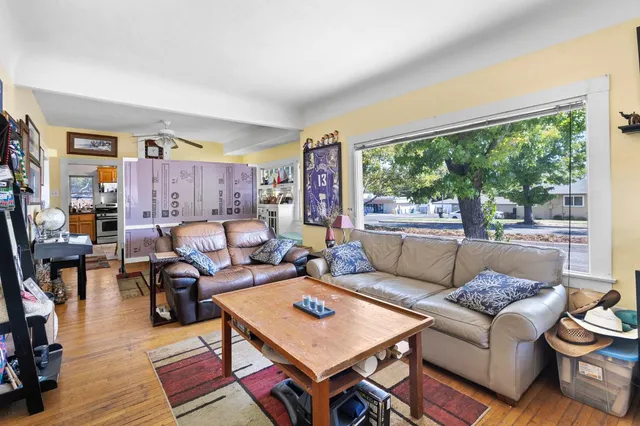 $399,000 | 224 Pleasant Street, Roseville, CA 95678