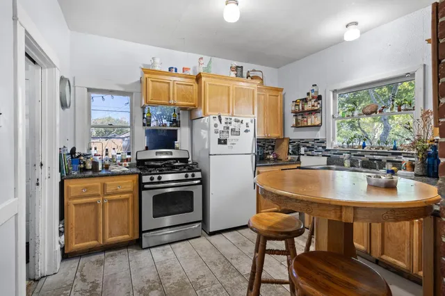 $399,000 | 224 Pleasant Street, Roseville, CA 95678