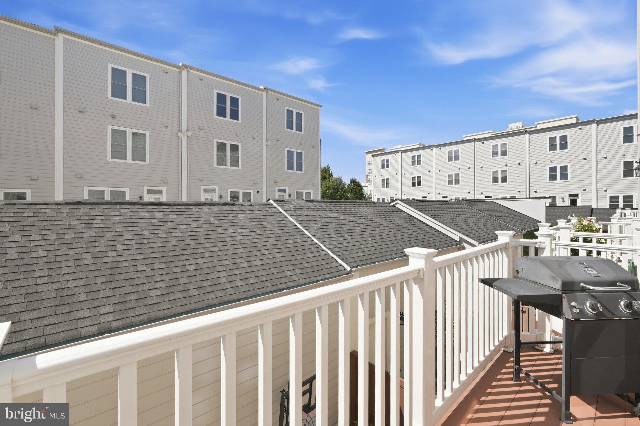 1132 South Glebe Road Arlington, VA 22204 - Photo 13 of 35 Gallery Image 13