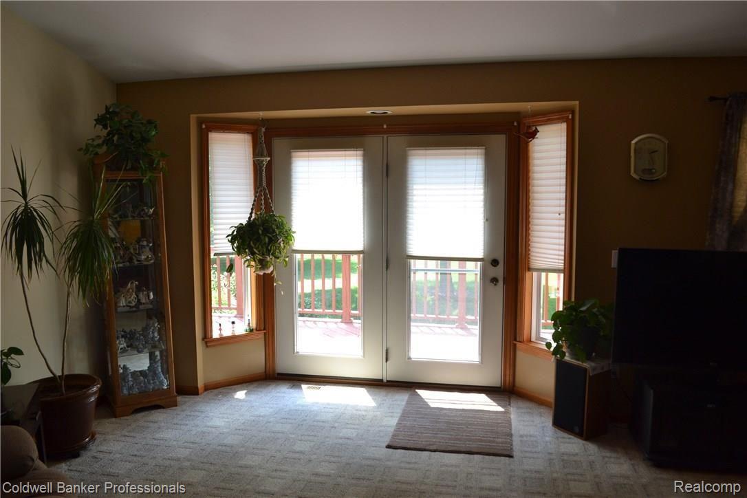 1393 Turrill Road Lapeer, MI 48446 - Photo 7 of 39 015.JPG