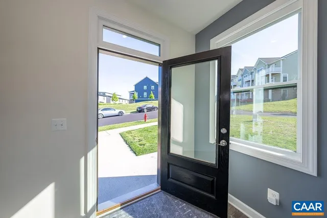 $3,900 | 1521 Knoll Lane, Charlottesville, VA 22911