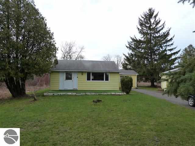 7481 Narrow Gauge Road Beulah, MI 49617 - Photo 1 of 30 1744676.JPG