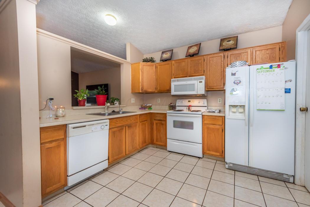 6337 Emberwood Road Dublin, OH 43017 - Photo 6 of 22 Gallery Image 6