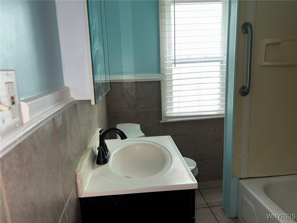 56 Albert Avenue Buffalo, NY 14207 - Photo 17 of 24