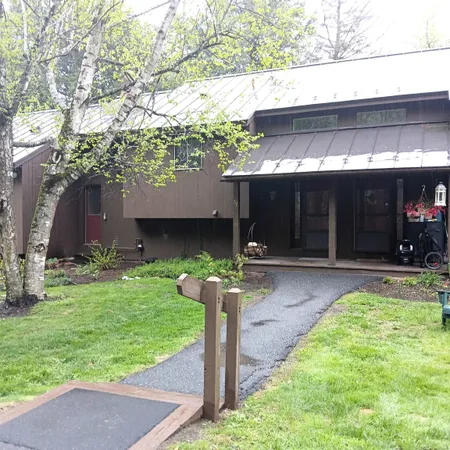 $285,000 | 253 Old Quechee Road, Unit 5C, Hartford, VT 05059