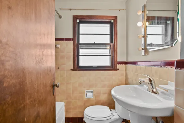 $295,000 | 718 South Dickinson Street, Madison, WI 53703