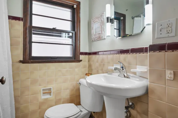 $295,000 | 718 South Dickinson Street, Madison, WI 53703