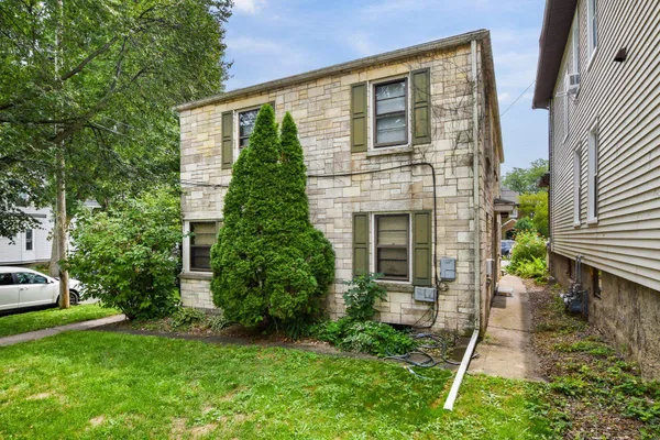 $295,000 | 718 South Dickinson Street, Madison, WI 53703