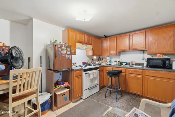 $289,000 | 853 5th Avenue, Troy, NY 12182