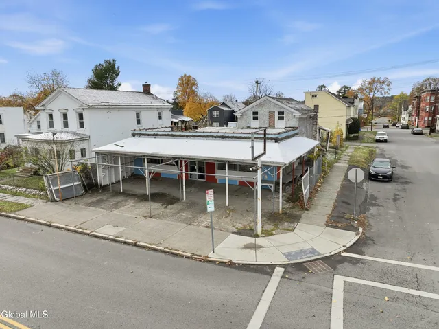 $289,000 | 853 5th Avenue, Troy, NY 12182