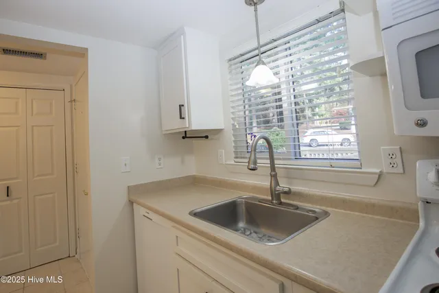 $350,000 | 280 Sugar Gum Lane, Unit 168, Pinehurst, NC 28374